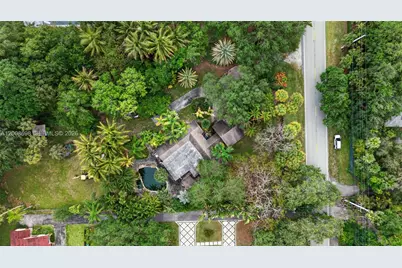 8339 SW 112th St, Miami, FL 33156 - Photo 3