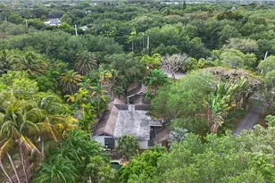8339 SW 112th St, Miami, FL 33156 - Photo 11