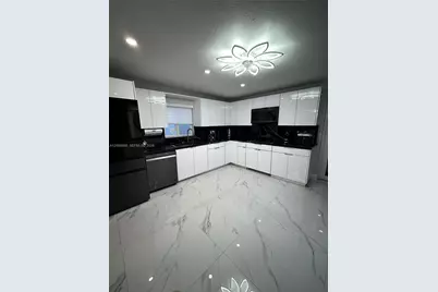 367 W 33rd St, Hialeah, FL 33012 - Photo 1