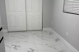 367 W 33rd St, Hialeah, FL 33012 - Photo 17