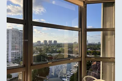 3530 Mystic Pointe Dr #1605, Aventura, FL 33180 - Photo 3