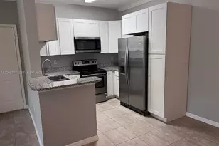 2544 Robert Trent Jones Dr, Orlando, FL 32835 - Photo 5