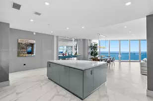 18975 Collins Ave, Sunny Isles Beach, FL 33160 - Photo 9