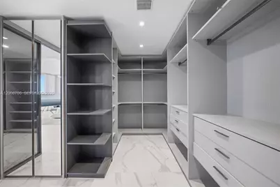 18975 Collins Ave #5200, Sunny Isles Beach, FL 33160 - Photo 17