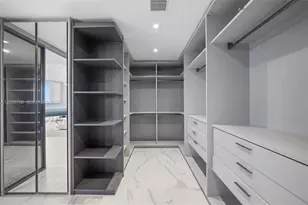 18975 Collins Ave, Sunny Isles Beach, FL 33160 - Photo 17