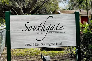7124 Southgate Blvd, Tamarac, FL 33321 - Photo 13