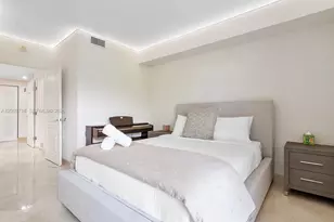 17555 Atlantic Blvd, Sunny Isles Beach, FL 33160 - Photo 35