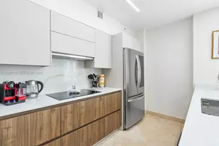 17555 Atlantic Blvd, Sunny Isles Beach, FL 33160 - Photo 11