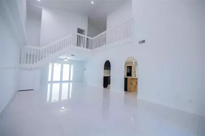 510 NW 207th Ave, Pembroke Pines, FL 33029 - Photo 17