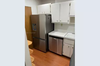 2899 Collins Ave #1746, Miami Beach, FL 33140 - Photo 9