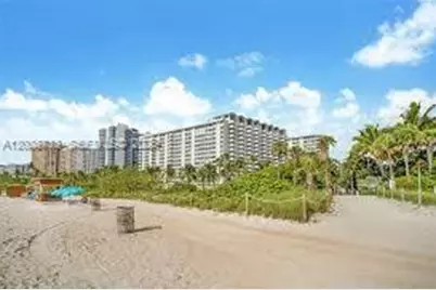 2899 Collins Ave #1746, Miami Beach, FL 33140 - Photo 1