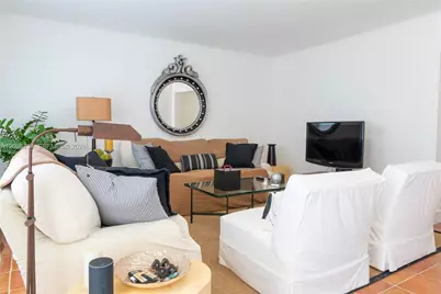 611 74th St, Miami Beach, FL 33141 - Photo 21
