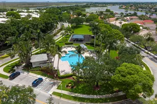 1919 Madeira Dr, Weston, FL 33327 - Photo 31