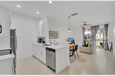 1919 Madeira Dr #4, Weston, FL 33327 - Photo 5