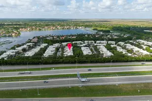 1919 Madeira Dr, Weston, FL 33327 - Photo 39