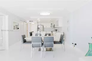 2625 Collins Ave, Miami Beach, FL 33140 - Photo 19