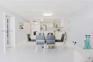 2625 Collins Ave, Miami Beach, FL 33140 - Photo 45