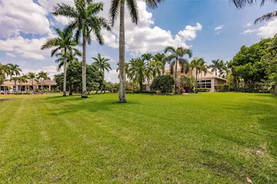 12735 Stonebrook Dr, Davie, FL 33330 - Photo 45