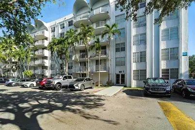 488 NW 165th St Rd #B-610, Miami, FL 33169 - Photo 9