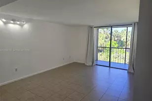 8045 SW 107th Ave, Miami, FL 33173 - Photo 3