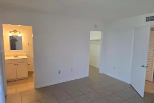 8045 SW 107th Ave, Miami, FL 33173 - Photo 7