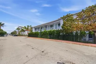 319 80th St, Miami Beach, FL 33141 - Photo 21