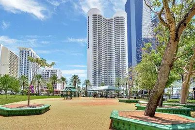 17145 N Bay Rd #4102, Sunny Isles Beach, FL 33160 - Photo 35