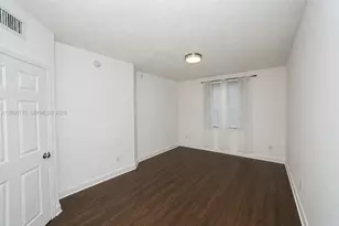 17145 N Bay Rd, Sunny Isles Beach, FL 33160 - Photo 3