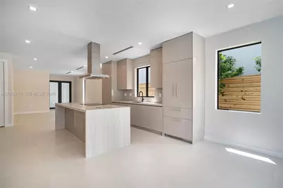 1241-2 SW 23th, Miami, FL 33145 - Photo 21