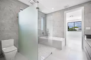 1241-2 SW 23th, Miami, FL 33145 - Photo 33