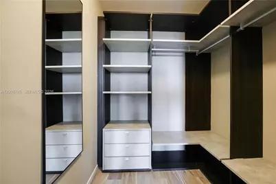 801 S Miami Ave #5206, Miami, FL 33130 - Photo 25