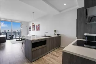 801 S Miami Ave, Miami, FL 33130 - Photo 11