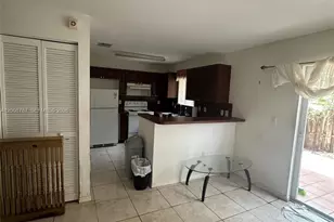 7125 NW 173rd Dr, Hialeah, FL 33015 - Photo 3