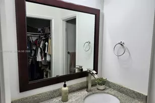 9195 Fontainebleau Blvd, Miami, FL 33172 - Photo 21