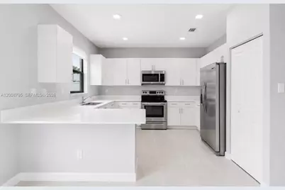 20478 NW 4th Ct, Miami Gardens, FL 33169 - Photo 5