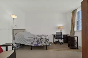 5825 Collins Ave, Miami Beach, FL 33140 - Photo 31