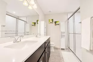 1041 NW 5th St, Florida City, FL 33034 - Photo 15