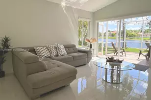 4394 Mahogany Ridge Dr, Weston, FL 33331 - Photo 5