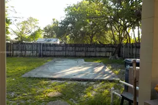 10020 Dominican Dr, Cutler Bay, FL 33189 - Photo 29