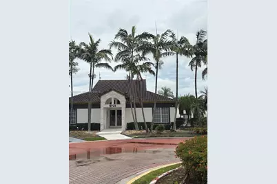 9711 Fontainebleau Blvd #D101, Miami, FL 33172 - Photo 11