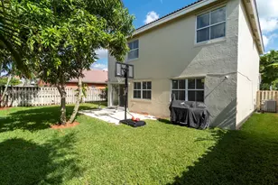 6630 Saltaire Terrace, Margate, FL 33063 - Photo 29