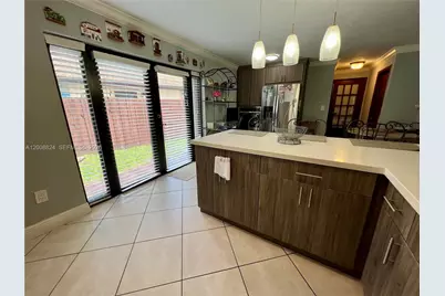 3610 SW 113th Pl, Miami, FL 33165 - Photo 7