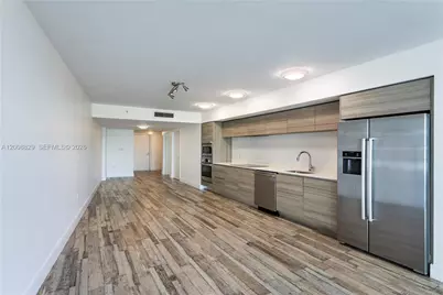 [Address not provided], Miami Beach, FL 33141 - Photo 11