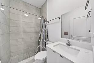 1864 NW 84th St, Miami, FL 33147 - Photo 27