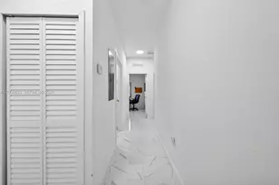 1864 NW 84th St, Miami, FL 33147 - Photo 21