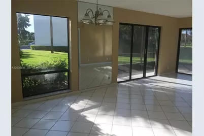 2500 Presidential Way #101, West Palm Beach, FL 33401 - Photo 3