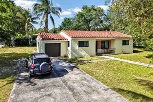1201 NE 144th St, Miami, FL 33161 - Photo 27