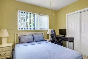 1201 NE 144th St, Miami, FL 33161 - Photo 13