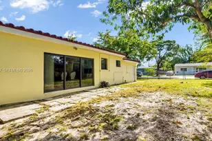 1201 NE 144th St, Miami, FL 33161 - Photo 23
