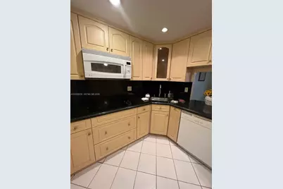 5860 NW 64th Ave #106, Tamarac, FL 33319 - Photo 3